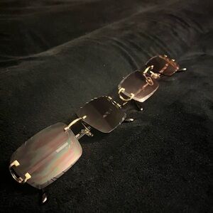 Stylish Rimless Sunglasses